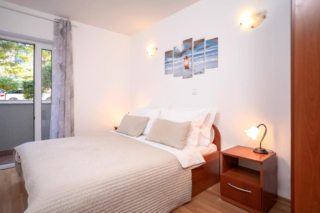 Villa Dalmatia Apartments Bol Exterior foto
